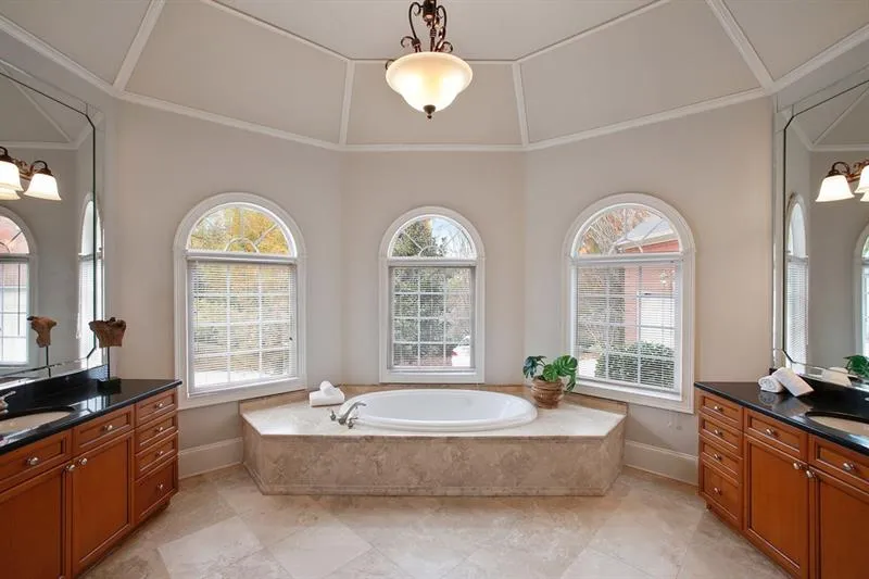 Georgia 30328, ,5 BathroomsBathrooms,Residential,Sold,6644199