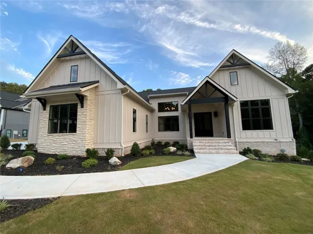 2468 Rockbridge Road Nw, Conyers, Georgia 30012