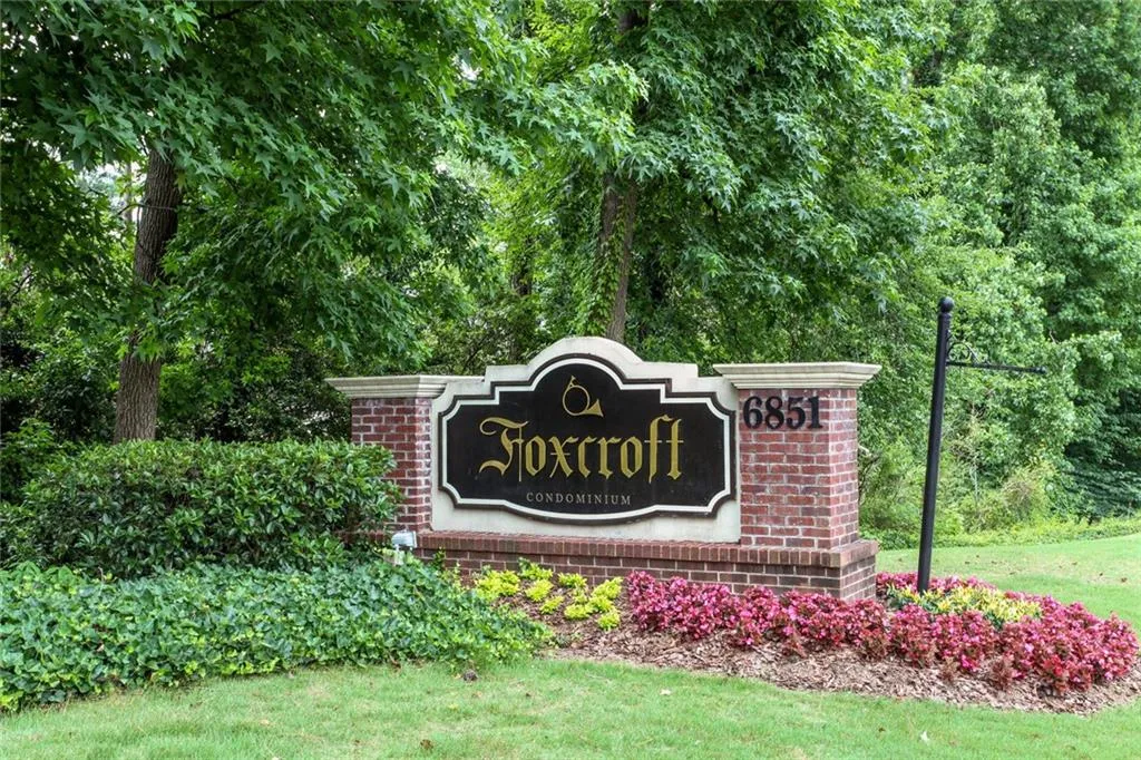6851 Roswell Road Unit O33, Sandy Springs, Georgia 30328, 2 Bedrooms Bedrooms, ,2 BathroomsBathrooms,Residential,Sold,6851 Roswell Road Unit O33,6906910