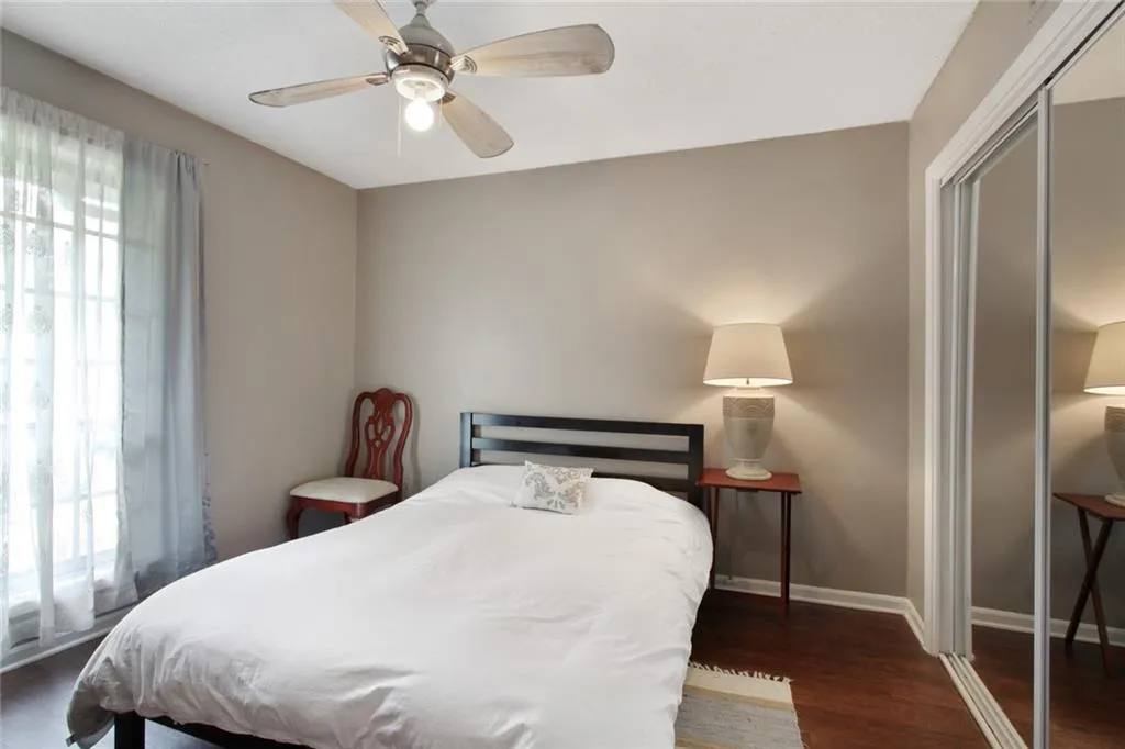 6851 Roswell Road Unit O33, Sandy Springs, Georgia 30328, 2 Bedrooms Bedrooms, ,2 BathroomsBathrooms,Residential,Sold,6851 Roswell Road Unit O33,6906910