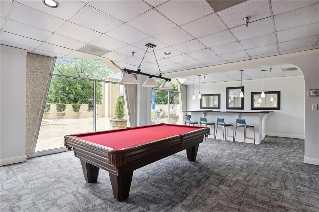Atlanta, Georgia 30305, 1 Bedroom Bedrooms, 0 ,1 BathroomBathrooms,Residential,For Sale,7766007