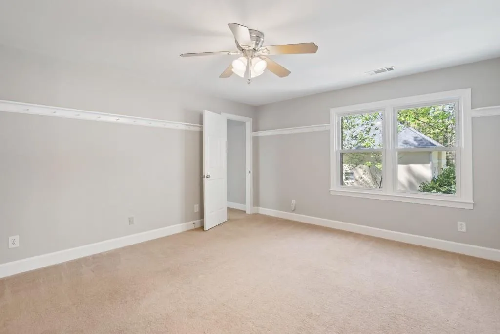 9520 Roberts Drive, Atlanta, Georgia 30350, 4 Bedrooms Bedrooms, ,3 BathroomsBathrooms,Residential,Sold,9520 Roberts Drive,6703954