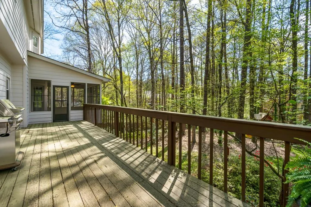 9520 Roberts Drive, Atlanta, Georgia 30350, 4 Bedrooms Bedrooms, ,3 BathroomsBathrooms,Residential,Sold,9520 Roberts Drive,6703954