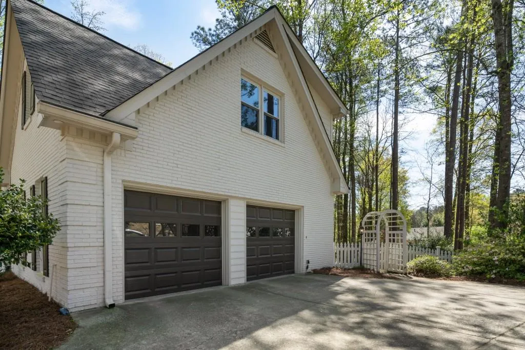 9520 Roberts Drive, Atlanta, Georgia 30350, 4 Bedrooms Bedrooms, ,3 BathroomsBathrooms,Residential,Sold,9520 Roberts Drive,6703954