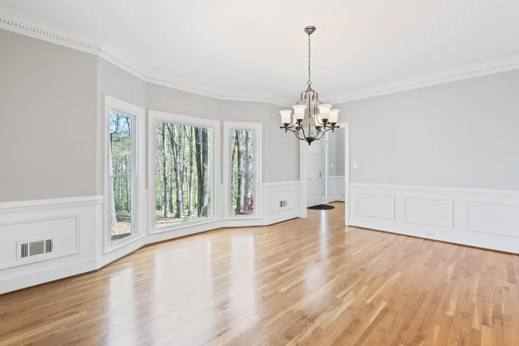 9520 Roberts Drive, Atlanta, Georgia 30350, 4 Bedrooms Bedrooms, ,3 BathroomsBathrooms,Residential,Sold,9520 Roberts Drive,6703954