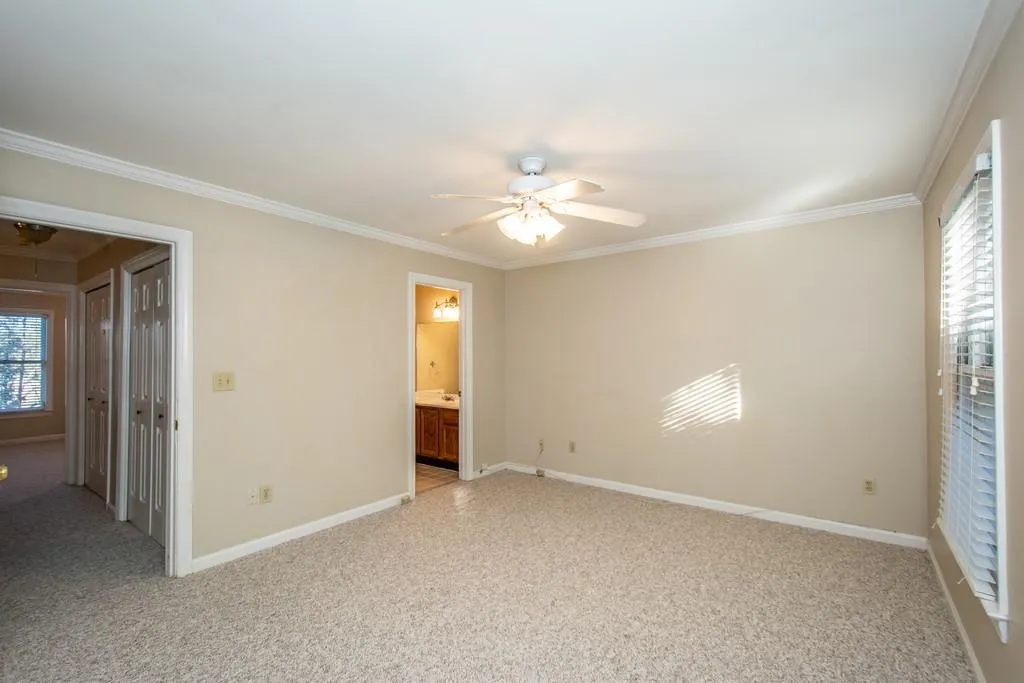 7500 Roswell Road Unit 84, Sandy Springs, Georgia 30350, 2 Bedrooms Bedrooms, ,2 BathroomsBathrooms,Residential,Sold,7500 Roswell Road Unit 84,6834515