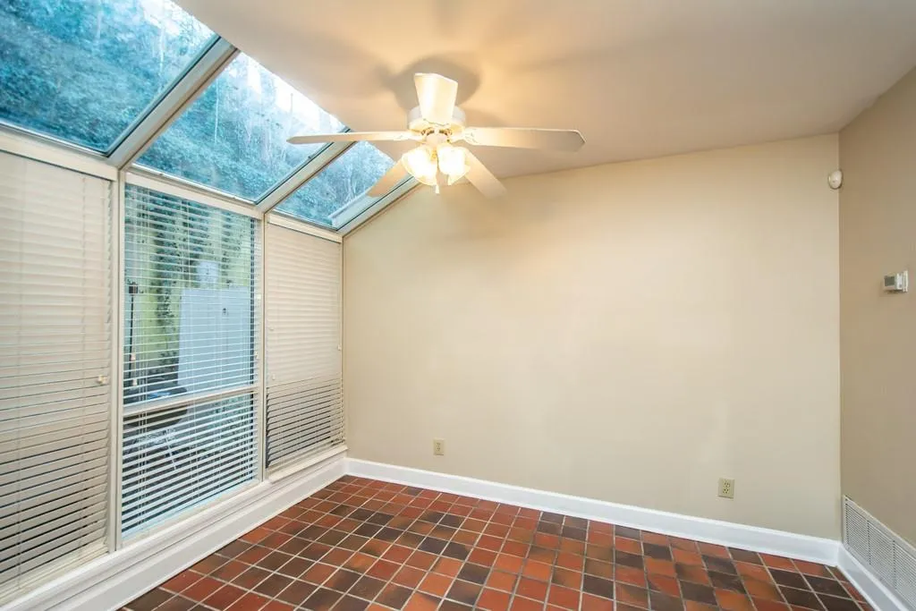 7500 Roswell Road Unit 84, Sandy Springs, Georgia 30350, 2 Bedrooms Bedrooms, ,2 BathroomsBathrooms,Residential,Sold,7500 Roswell Road Unit 84,6834515