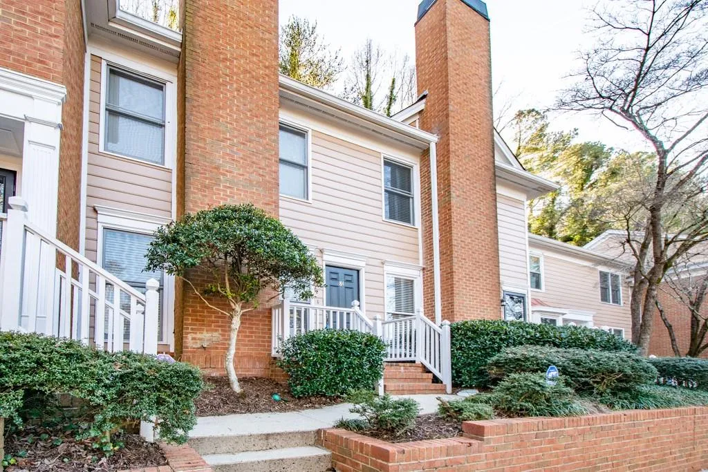 7500 Roswell Road Unit 84, Sandy Springs, Georgia 30350, 2 Bedrooms Bedrooms, ,2 BathroomsBathrooms,Residential,Sold,7500 Roswell Road Unit 84,6834515