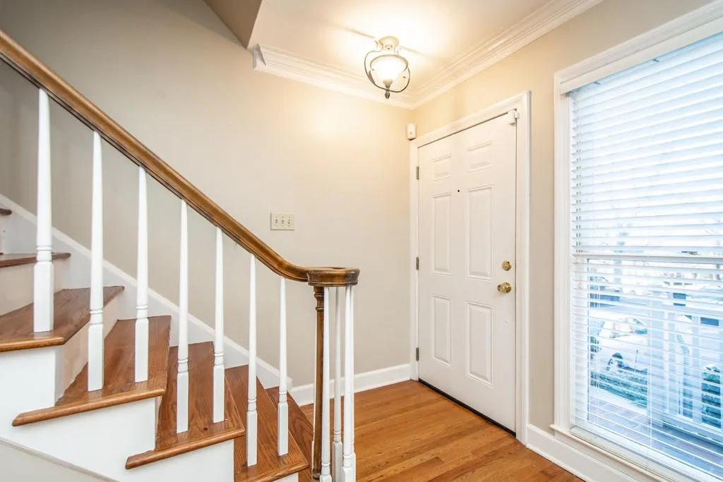 7500 Roswell Road Unit 84, Sandy Springs, Georgia 30350, 2 Bedrooms Bedrooms, ,2 BathroomsBathrooms,Residential,Sold,7500 Roswell Road Unit 84,6834515
