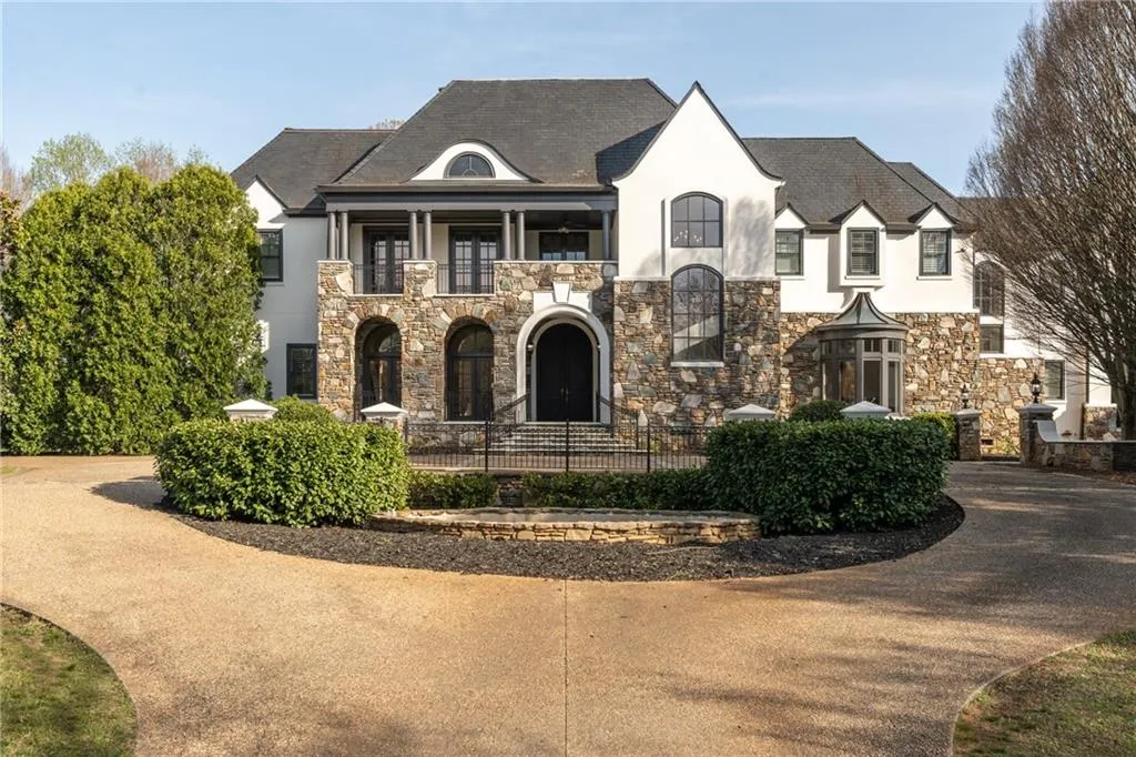20 Providence Way, Alpharetta, Georgia 30004, Milton, GA 30004 — photo 1 of 88
