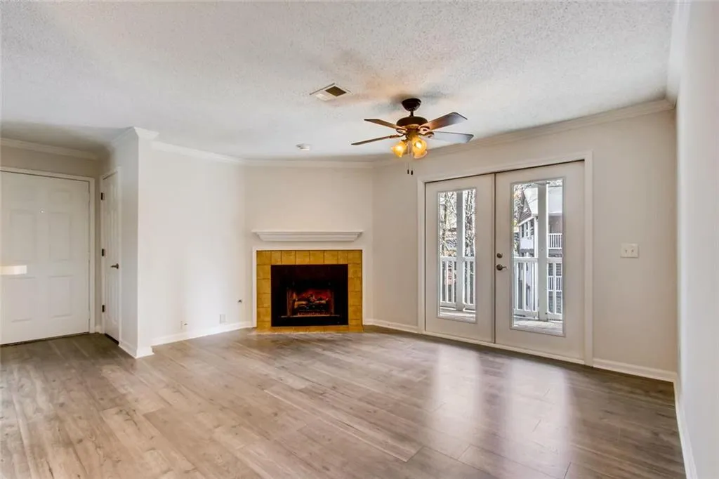 503 Barrington Hills Drive, Sandy Springs, Georgia 30350, 1 Bedroom Bedrooms, ,1 BathroomBathrooms,Residential,Sold,503 Barrington Hills Drive,6126653