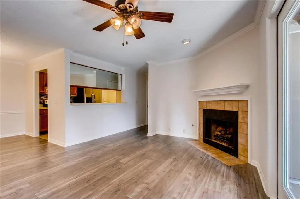 503 Barrington Hills Drive, Sandy Springs, Georgia 30350, 1 Bedroom Bedrooms, ,1 BathroomBathrooms,Residential,Sold,503 Barrington Hills Drive,6126653