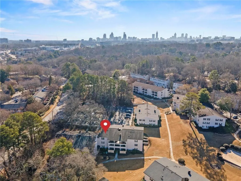 1150 Collier Road Nw Unit F8, Atlanta, Georgia 30318, 1 Bedroom Bedrooms, 0 ,1 BathroomBathrooms,Residential,For Sale,1150 Collier Road Nw Unit F8,7741826