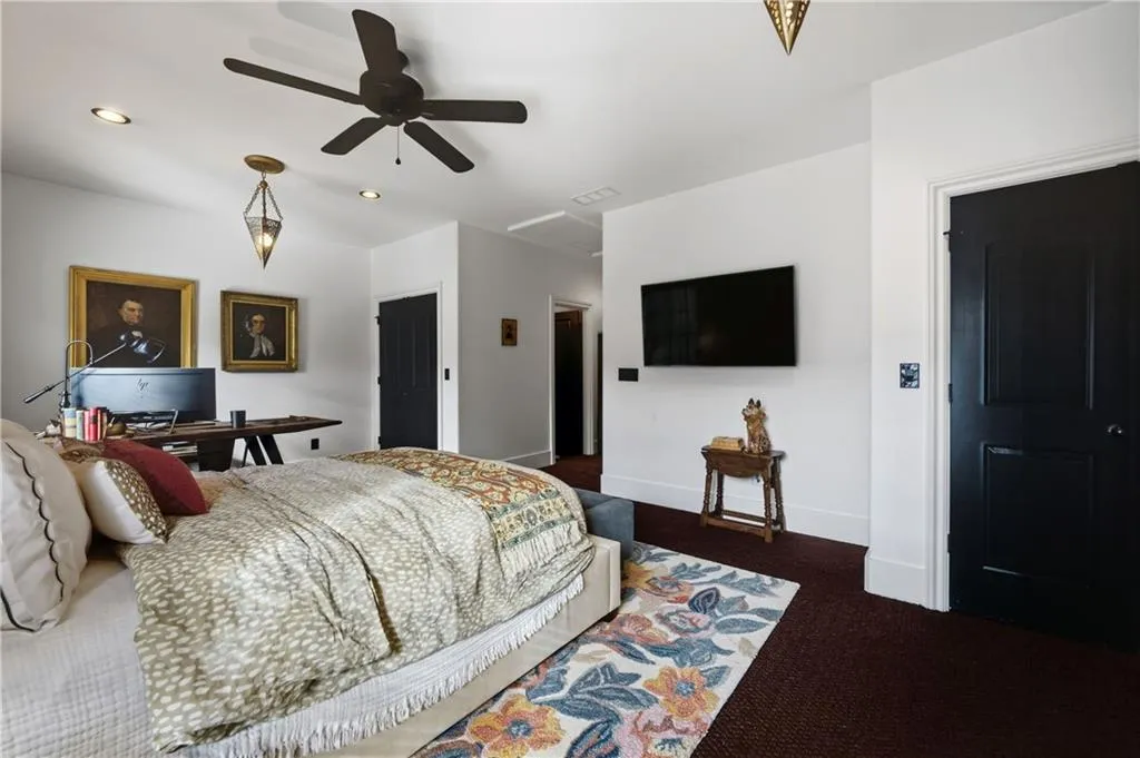 2061 Telfair Circle Ne, Atlanta, Georgia 30324, 3 Bedrooms Bedrooms, ,3 BathroomsBathrooms,Residential,For Sale,2061 Telfair Circle Ne,7684668