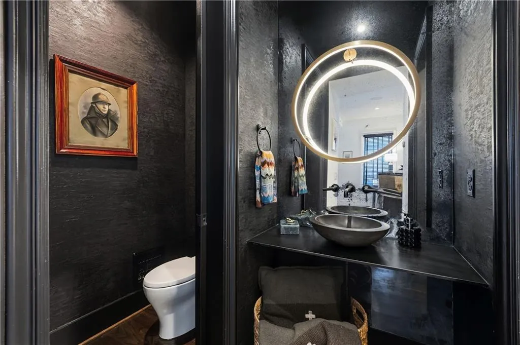 2061 Telfair Circle Ne, Atlanta, Georgia 30324, 3 Bedrooms Bedrooms, ,3 BathroomsBathrooms,Residential,For Sale,2061 Telfair Circle Ne,7684668