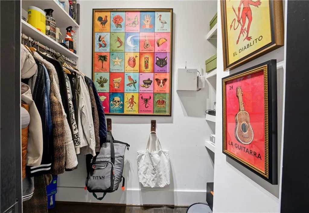 2061 Telfair Circle Ne, Atlanta, Georgia 30324, 3 Bedrooms Bedrooms, ,3 BathroomsBathrooms,Residential,For Sale,2061 Telfair Circle Ne,7684668