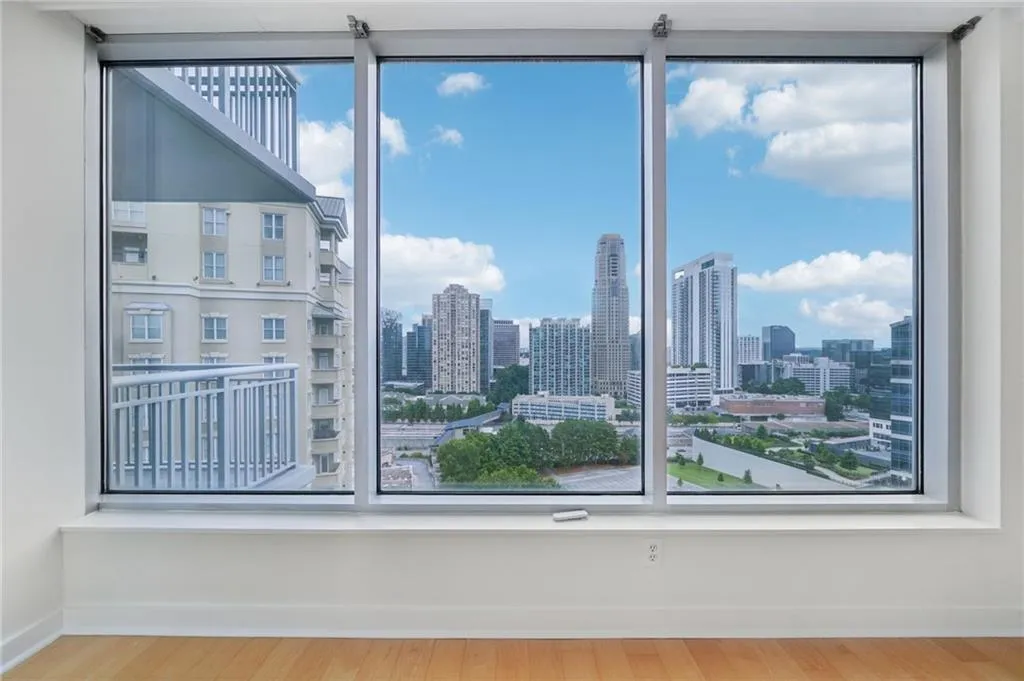 3338 Peachtree Road Ne Unit 1907, Atlanta, Georgia 30326, 2 Bedrooms Bedrooms, ,2 BathroomsBathrooms,Residential,For Sale,3338 Peachtree Road Ne Unit 1907,7632965