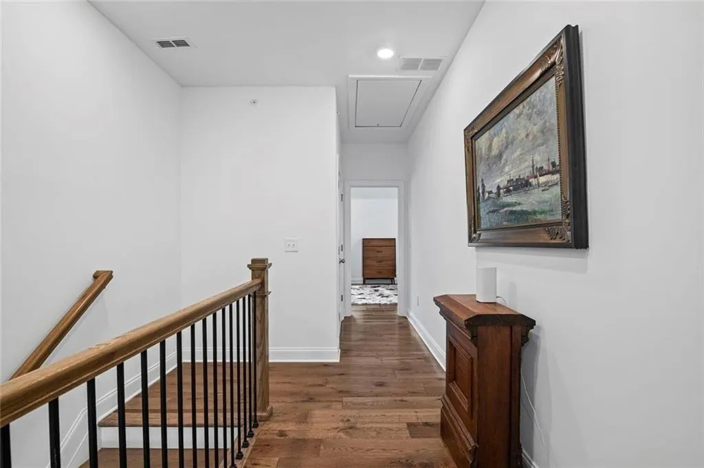 6623 Beacon Drive, Atlanta, Georgia 30328, 3 Bedrooms Bedrooms, ,3 BathroomsBathrooms,Residential,For Sale,6623 Beacon Drive,7741663