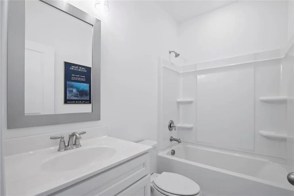 6623 Beacon Drive, Atlanta, Georgia 30328, 3 Bedrooms Bedrooms, ,3 BathroomsBathrooms,Residential,For Sale,6623 Beacon Drive,7741663
