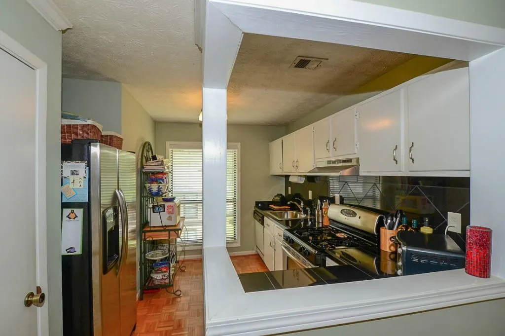 909 Woodcliff Drive Unit 909, Atlanta, Georgia 30350, 2 Bedrooms Bedrooms, ,2 BathroomsBathrooms,Residential,Sold,909 Woodcliff Drive Unit 909,5536949