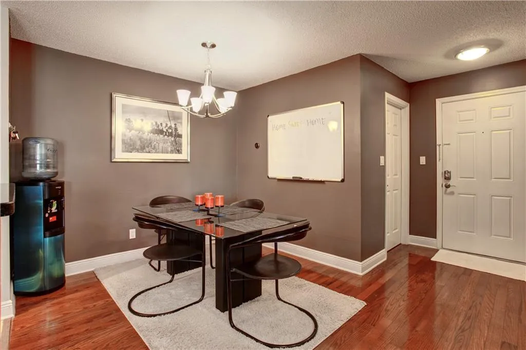 6305 Santa Fe Parkway, Sandy Springs, Georgia 30350, 2 Bedrooms Bedrooms, ,2 BathroomsBathrooms,Residential,Sold,6305 Santa Fe Parkway,5958402