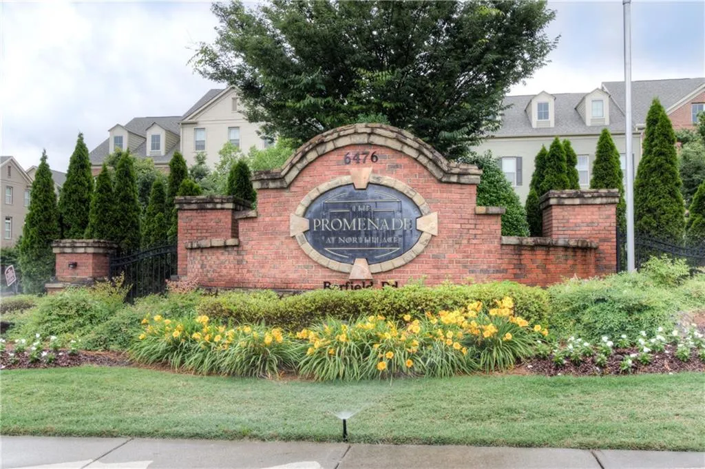 873 Perennial Drive Unit 109, Atlanta, Georgia 30328, 2 Bedrooms Bedrooms, ,2 BathroomsBathrooms,Residential,Sold,873 Perennial Drive Unit 109,6012669