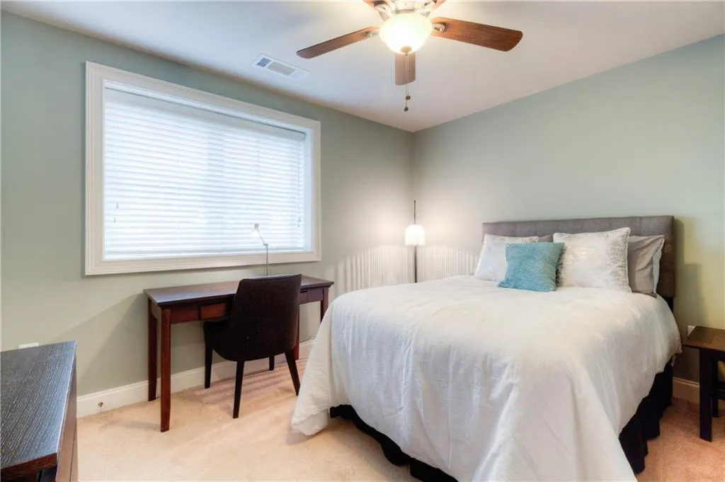 873 Perennial Drive Unit 109, Atlanta, Georgia 30328, 2 Bedrooms Bedrooms, ,2 BathroomsBathrooms,Residential,Sold,873 Perennial Drive Unit 109,6012669