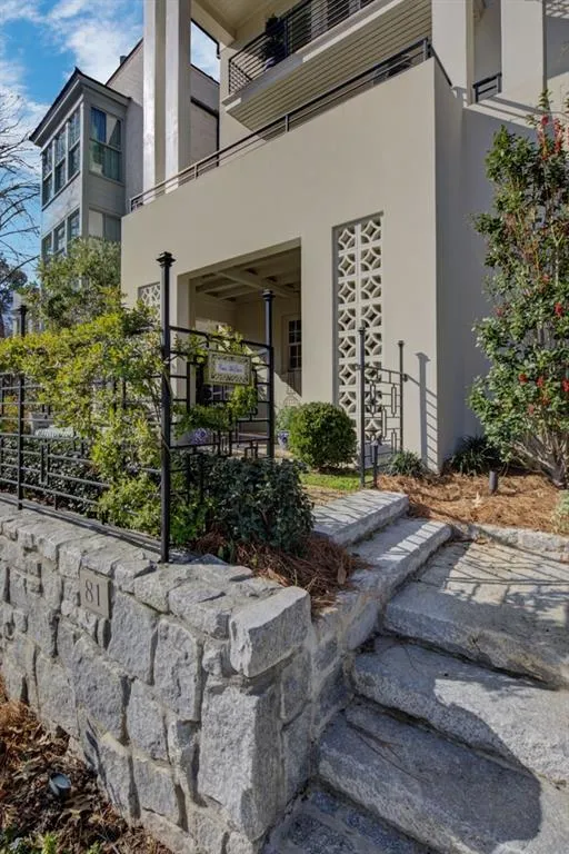 81 Delmont Drive Ne, Atlanta, Georgia 30305, 4 Bedrooms Bedrooms, ,3 BathroomsBathrooms,Residential,For Sale,81 Delmont Drive Ne,7541975
