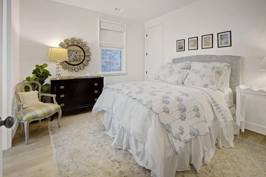 81 Delmont Drive Ne, Atlanta, Georgia 30305, 4 Bedrooms Bedrooms, ,3 BathroomsBathrooms,Residential,For Sale,81 Delmont Drive Ne,7541975
