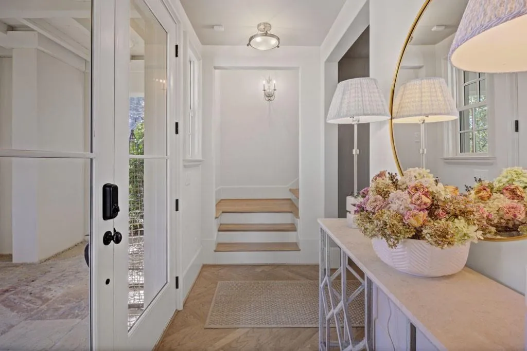 81 Delmont Drive Ne, Atlanta, Georgia 30305, 4 Bedrooms Bedrooms, ,3 BathroomsBathrooms,Residential,For Sale,81 Delmont Drive Ne,7541975