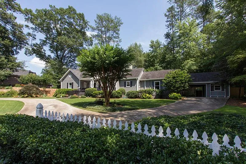 6495 Long Island Drive Ne, Sandy Springs, Georgia 30328, 4 Bedrooms Bedrooms, ,3 BathroomsBathrooms,Residential,Sold,6495 Long Island Drive Ne,5560403