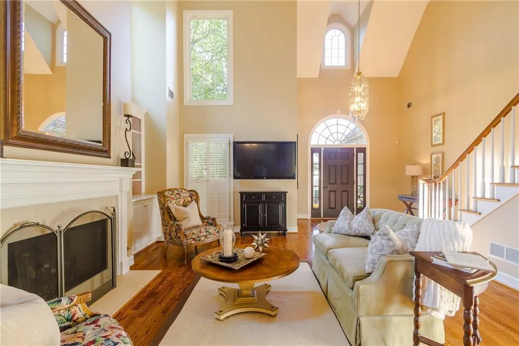 310 Spalding Gates Court, Sandy Springs, Georgia 30328, 4 Bedrooms Bedrooms, ,2 BathroomsBathrooms,Residential,Sold,310 Spalding Gates Court,5769579