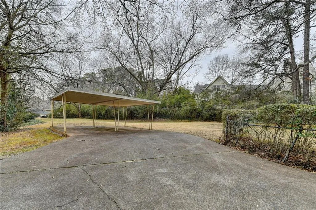 3928 Wieuca Road Ne, Atlanta, Georgia 30342, 2 Bedrooms Bedrooms, ,1 BathroomBathrooms,Land,For Sale,3928 Wieuca Road Ne,7515552