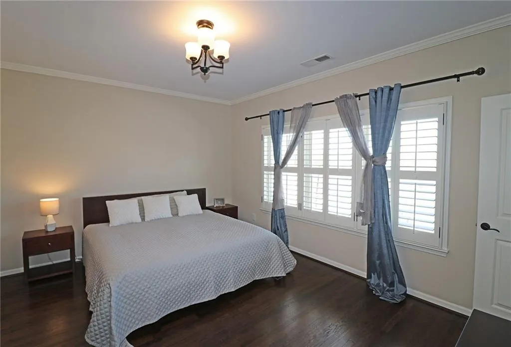 960 Thibideau Court, Atlanta, Georgia 30328, 4 Bedrooms Bedrooms, ,3 BathroomsBathrooms,Residential,Sold,960 Thibideau Court,6674320