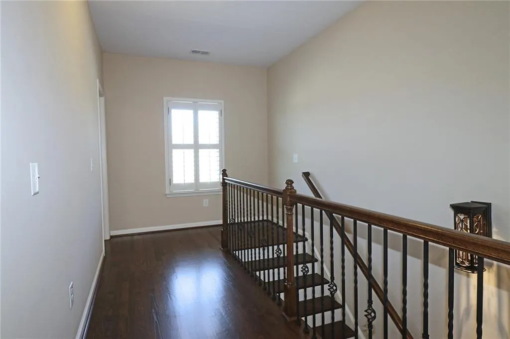 960 Thibideau Court, Atlanta, Georgia 30328, 4 Bedrooms Bedrooms, ,3 BathroomsBathrooms,Residential,Sold,960 Thibideau Court,6674320