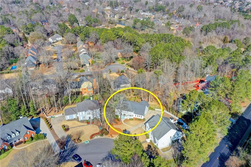 150 Savannah Estates Drive, Sandy Springs, Georgia 30350, 5 Bedrooms Bedrooms, ,4 BathroomsBathrooms,Residential,Sold,150 Savannah Estates Drive,6997125