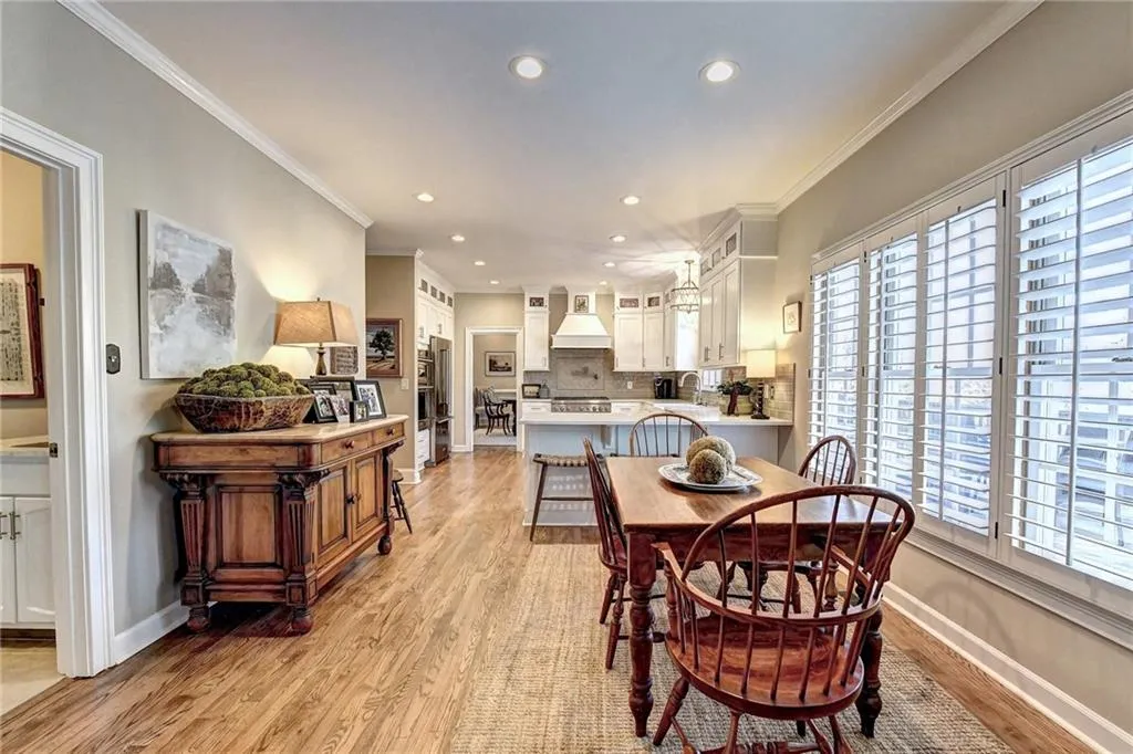 150 Savannah Estates Drive, Sandy Springs, Georgia 30350, 5 Bedrooms Bedrooms, ,4 BathroomsBathrooms,Residential,Sold,150 Savannah Estates Drive,6997125