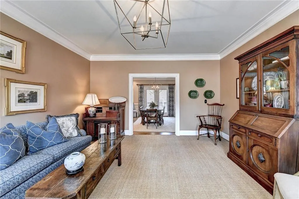 150 Savannah Estates Drive, Sandy Springs, Georgia 30350, 5 Bedrooms Bedrooms, ,4 BathroomsBathrooms,Residential,Sold,150 Savannah Estates Drive,6997125