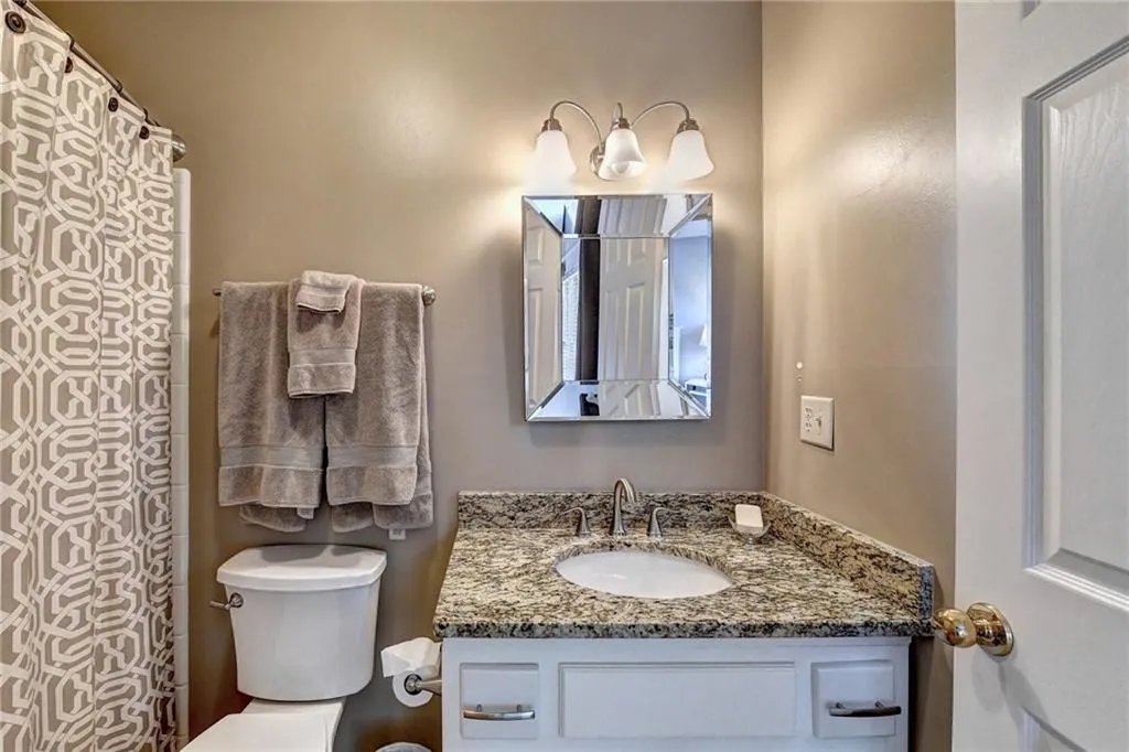 150 Savannah Estates Drive, Sandy Springs, Georgia 30350, 5 Bedrooms Bedrooms, ,4 BathroomsBathrooms,Residential,Sold,150 Savannah Estates Drive,6997125