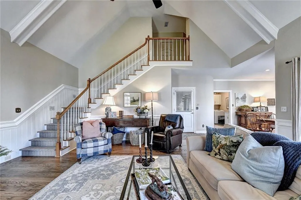 150 Savannah Estates Drive, Sandy Springs, Georgia 30350, 5 Bedrooms Bedrooms, ,4 BathroomsBathrooms,Residential,Sold,150 Savannah Estates Drive,6997125