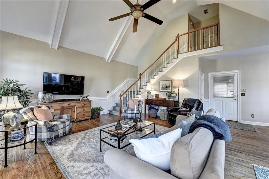 150 Savannah Estates Drive, Sandy Springs, Georgia 30350, 5 Bedrooms Bedrooms, ,4 BathroomsBathrooms,Residential,Sold,150 Savannah Estates Drive,6997125