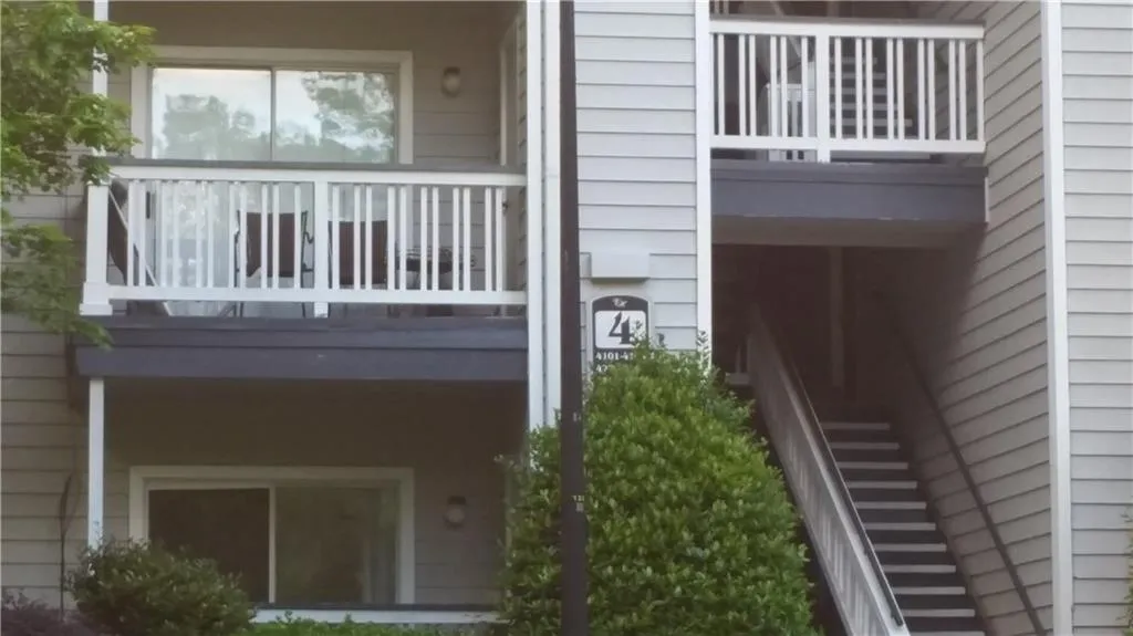 4102 Santa Fe Parkway Unit 4102, Sandy Springs, Georgia 30350, 3 Bedrooms Bedrooms, ,2 BathroomsBathrooms,Residential,Sold,4102 Santa Fe Parkway Unit 4102,5685631