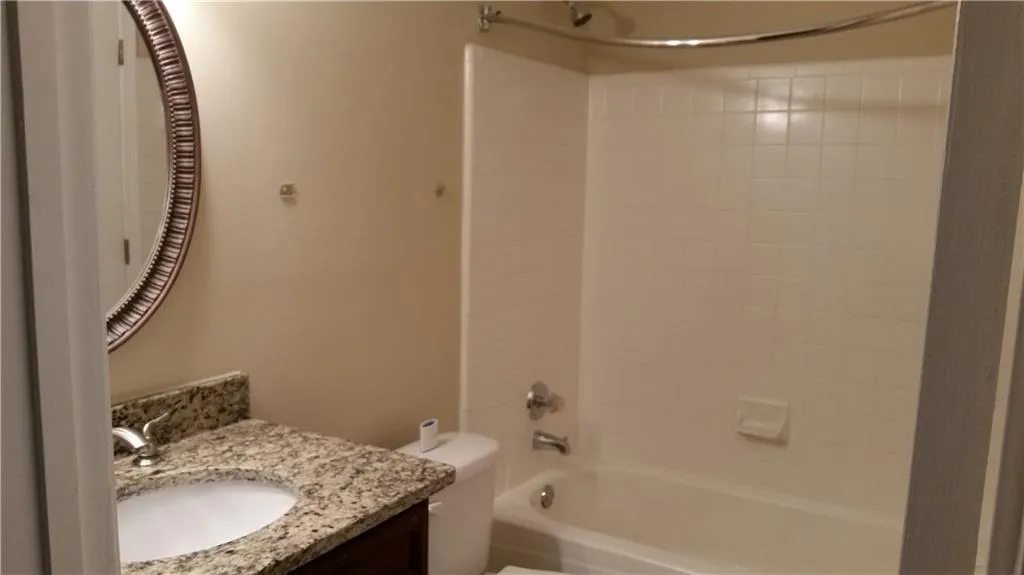 4102 Santa Fe Parkway Unit 4102, Sandy Springs, Georgia 30350, 3 Bedrooms Bedrooms, ,2 BathroomsBathrooms,Residential,Sold,4102 Santa Fe Parkway Unit 4102,5685631