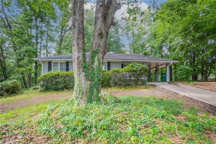 4696 Rockbridge Road, Stone Mountain, Georgia 30083