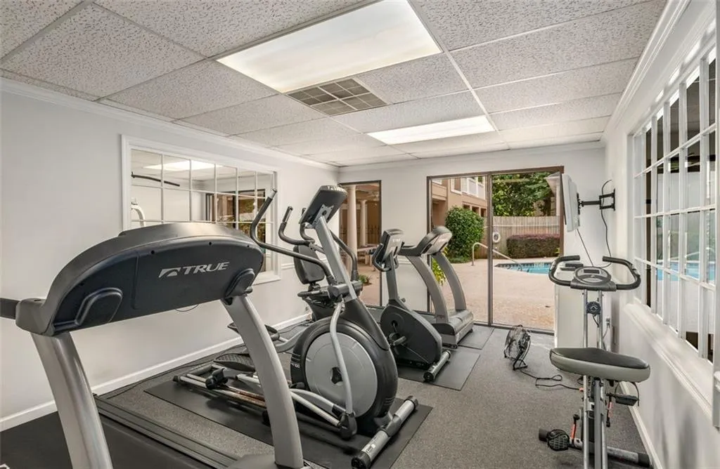 244 13th Street Ne Unit 121, Atlanta, Georgia 30309, 2 Bedrooms Bedrooms, ,1 BathroomBathrooms,Residential,For Sale,244 13th Street Ne Unit 121,7619856
