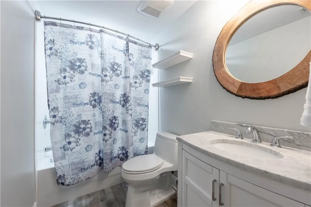 3130 Woodwalk Trace Se Unit 8, Atlanta, Georgia 30339, 5 Bedrooms Bedrooms, ,3 BathroomsBathrooms,Residential,For Sale,3130 Woodwalk Trace Se Unit 8,7629944