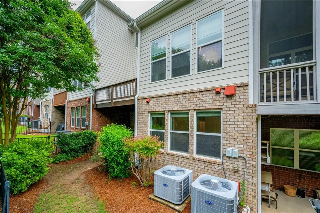 3130 Woodwalk Trace Se Unit 8, Atlanta, Georgia 30339, 5 Bedrooms Bedrooms, ,3 BathroomsBathrooms,Residential,For Sale,3130 Woodwalk Trace Se Unit 8,7629944