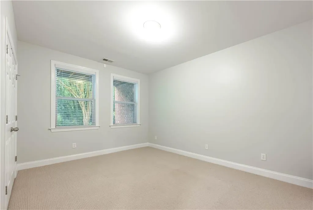3130 Woodwalk Trace Se Unit 8, Atlanta, Georgia 30339, 5 Bedrooms Bedrooms, ,3 BathroomsBathrooms,Residential,For Sale,3130 Woodwalk Trace Se Unit 8,7629944