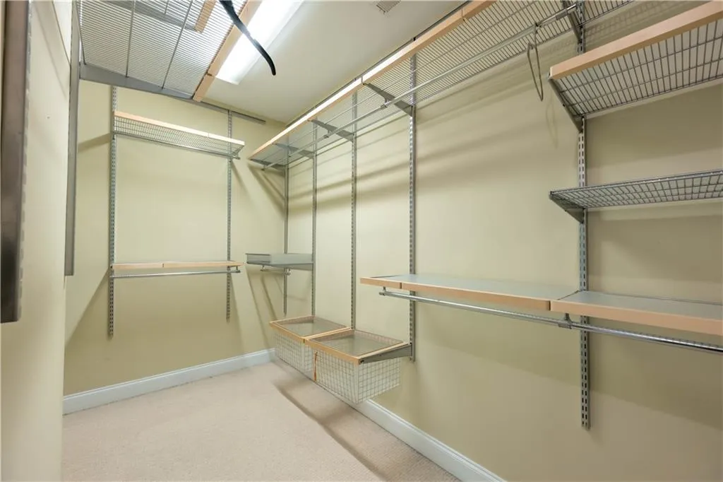 3130 Woodwalk Trace Se Unit 8, Atlanta, Georgia 30339, 5 Bedrooms Bedrooms, ,3 BathroomsBathrooms,Residential,For Sale,3130 Woodwalk Trace Se Unit 8,7629944