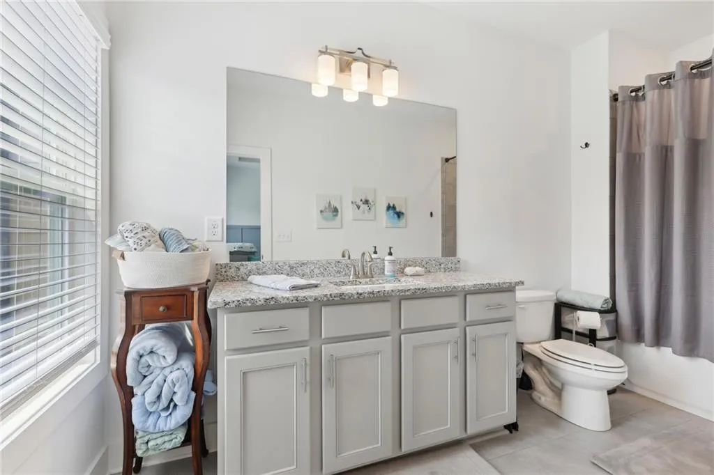 2154 Colvin Court Nw, Atlanta, Georgia 30318, 3 Bedrooms Bedrooms, ,3 BathroomsBathrooms,Residential,For Sale,2154 Colvin Court Nw,7619966